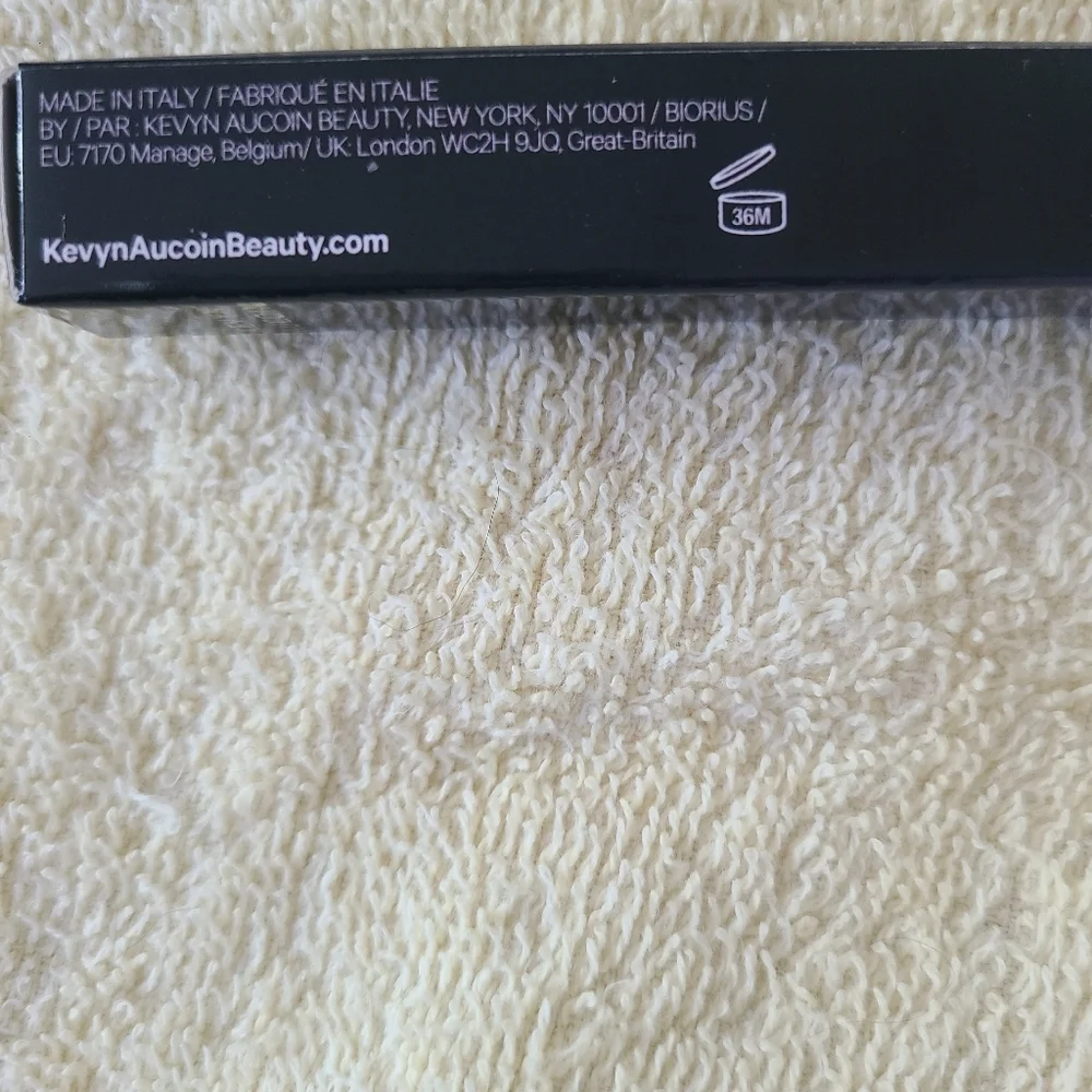 Kevyn Aucoin Unforgetable Modern Love Cream Lipstick NIB .07 Oz/2 G